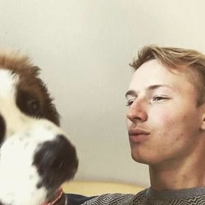 Meet your Posher, Evan